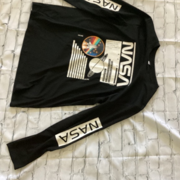 Graphic NASA Letter Print Crewneck Top ( PREOWNED) - Picture 3 of 9